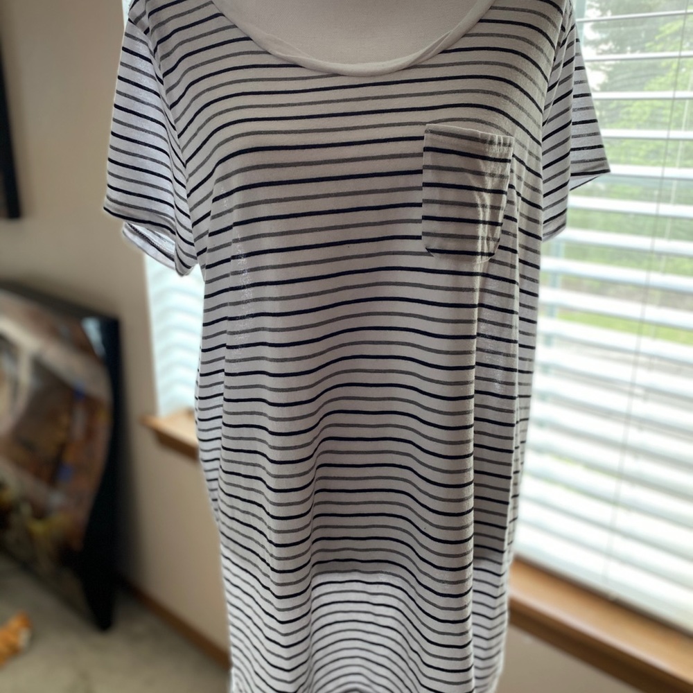 Maternity tee - Picture 2 of 4
